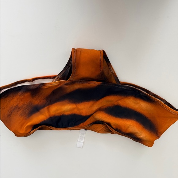 NWT Skims x Roberto Cavalli Micro Swim Skirt Tiger Print sz Small - Picture 2 of 7